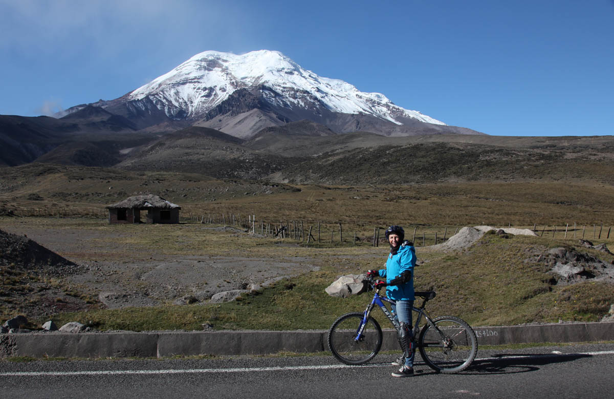 Gina Mom bij de Chimborazo